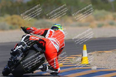 media/Sep-25-2023-Moto Forza (Mon) [[81ffa65e0a]]/B-C Group/Session 4 (Turn 2 Backside)/